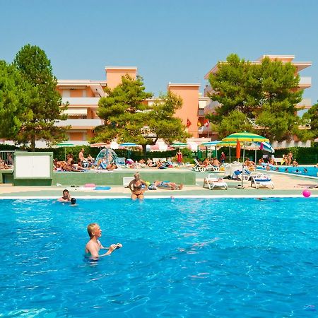 Ferienwohnung Valbella Bibione Exterior foto
